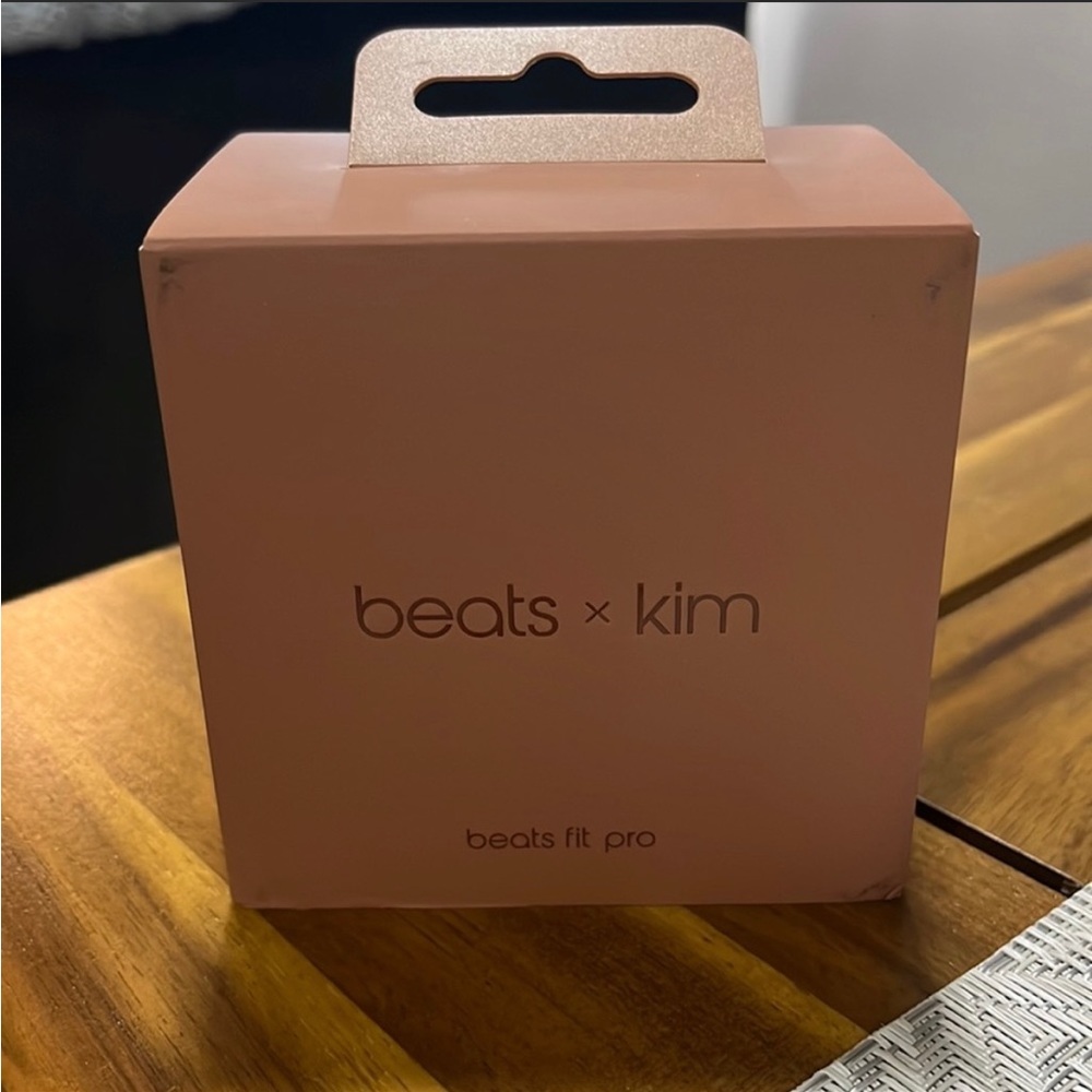 Beats Fit Pro
